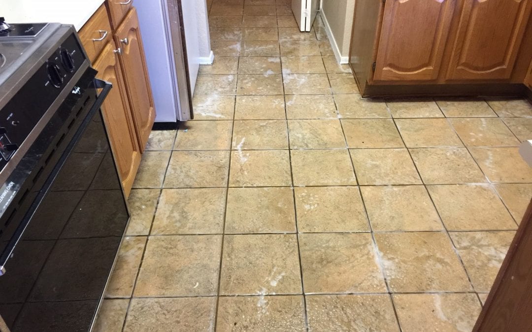 Tile & Grout Cleaning for The Holidays!